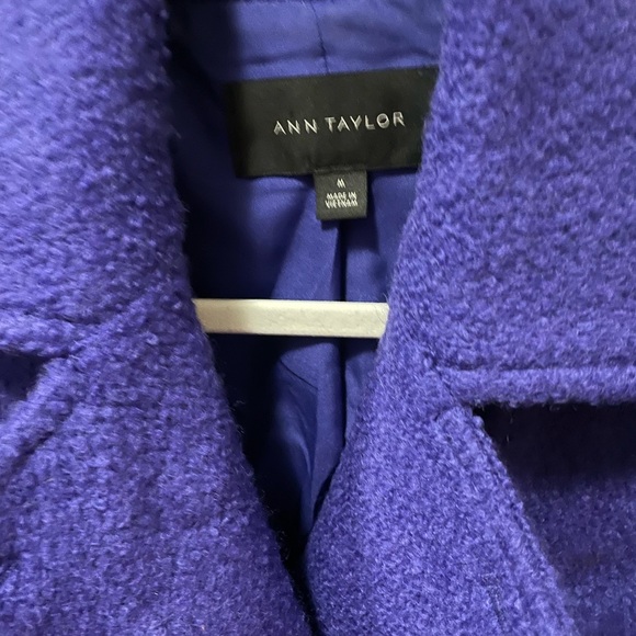 Like New Ann Taylor Coat Sz M - Picture 2 of 4
